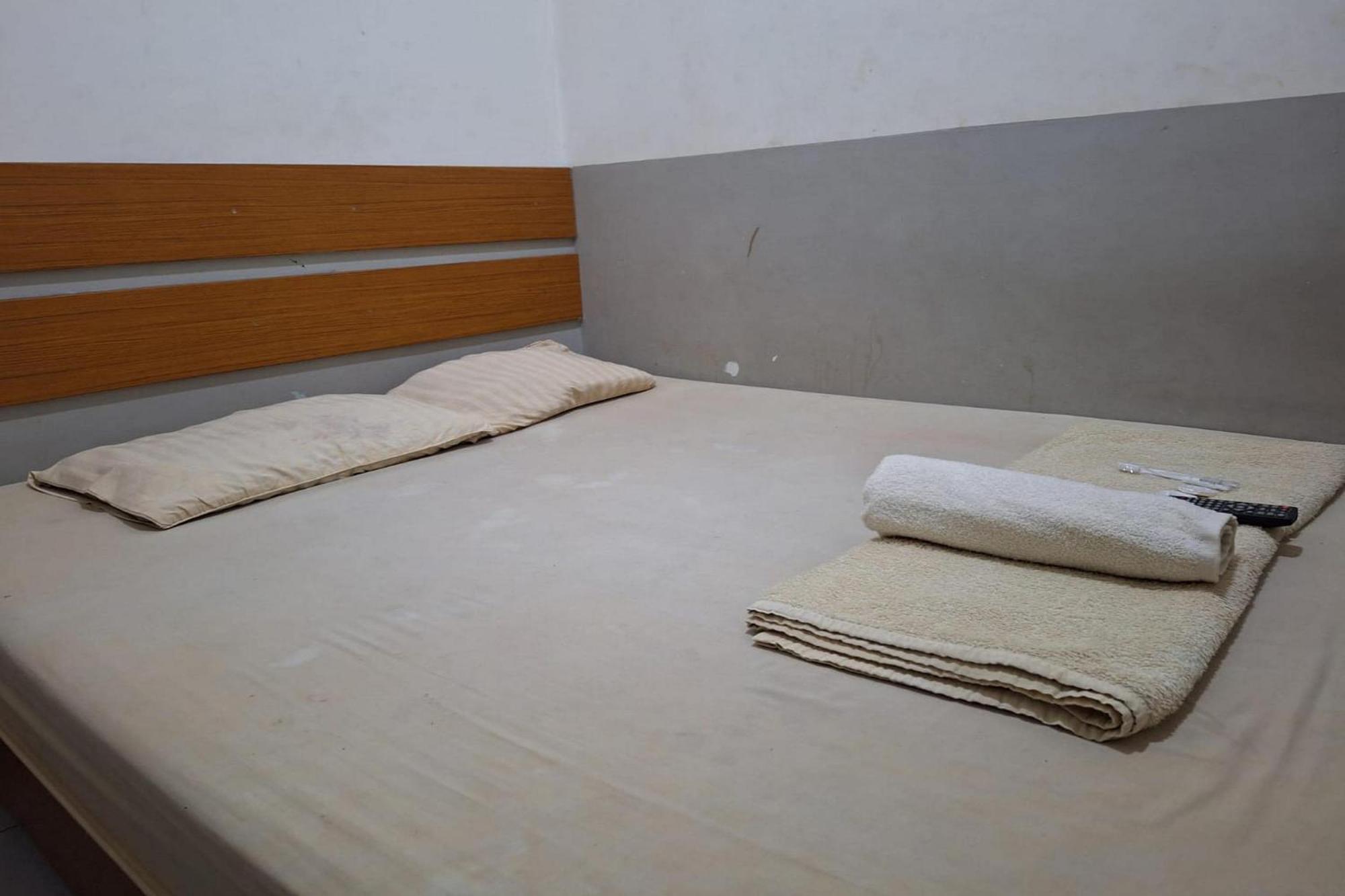 Oyo 93584 Rukotel South Tangerang 外观 照片